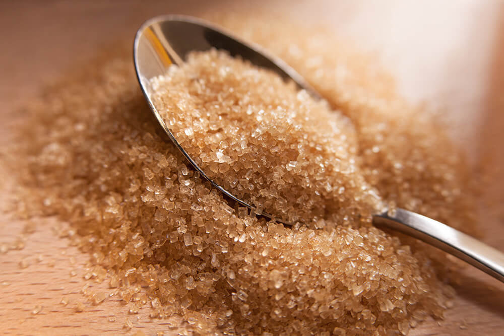 Surprising Health Benefits of Organic Sugar Cane (& Why It’s the Better Option)